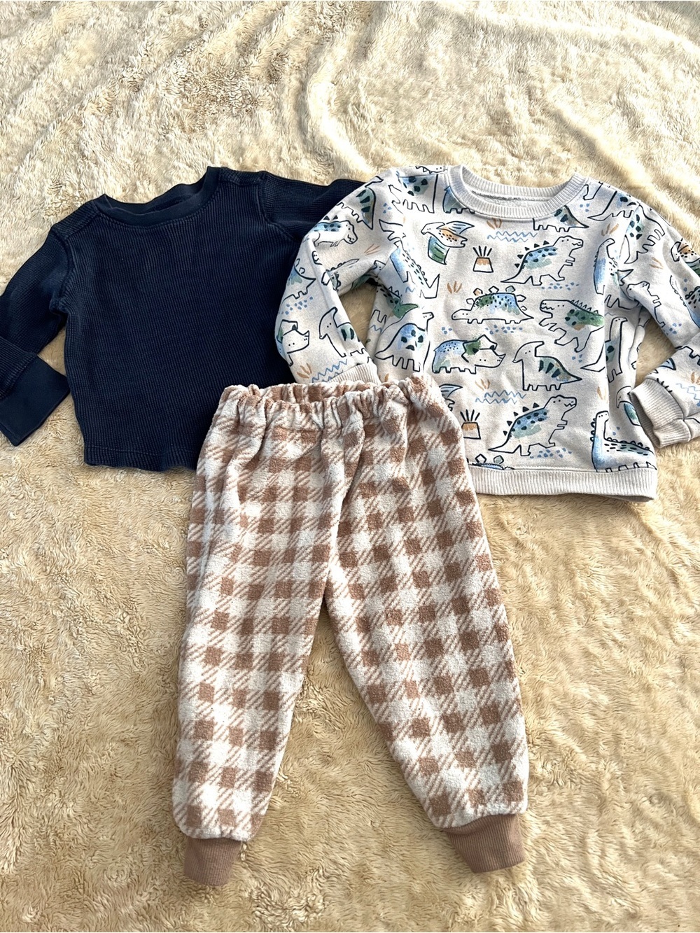 Toddler Cold Weather Bundle 2 Tops 1 Sweatpants Size 18-24M